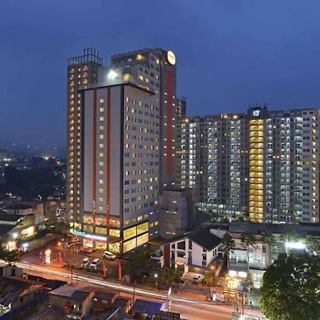 Apartemen Ciumbuleuit 2 Bandung Kültér fotó